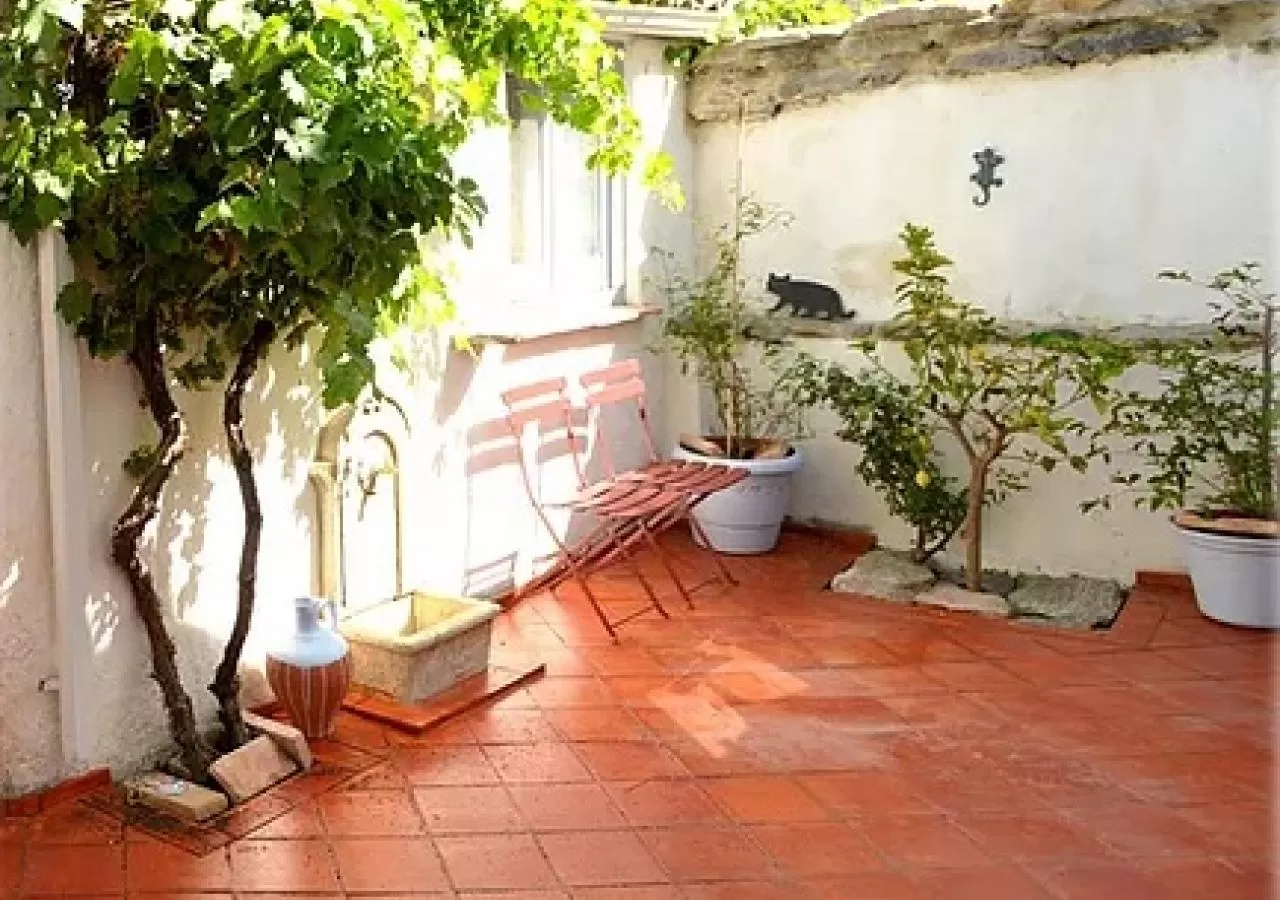 PATIO-2968
