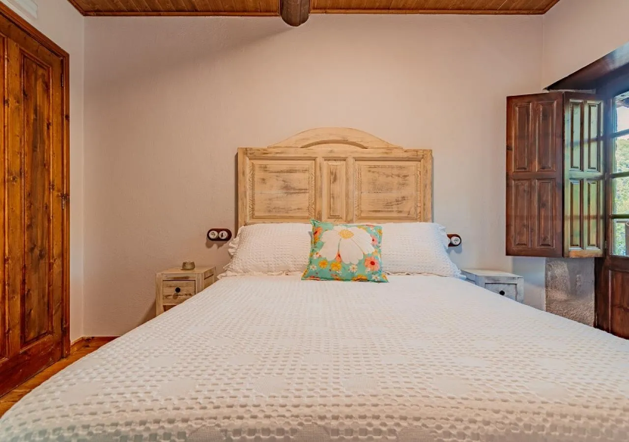 casa-escondida-aveiga-habitacion2-4360