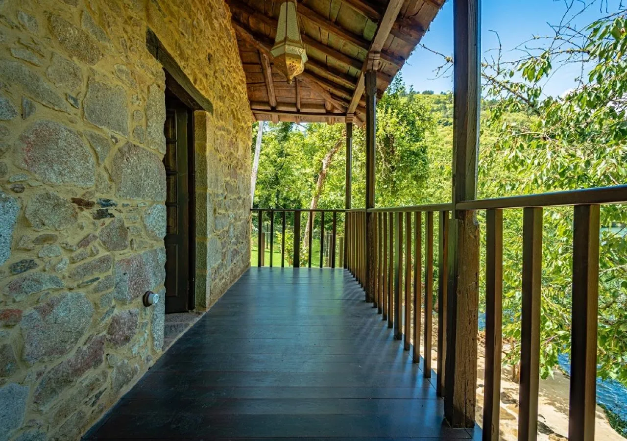 casa-escondida-aveiga-terraza-4362