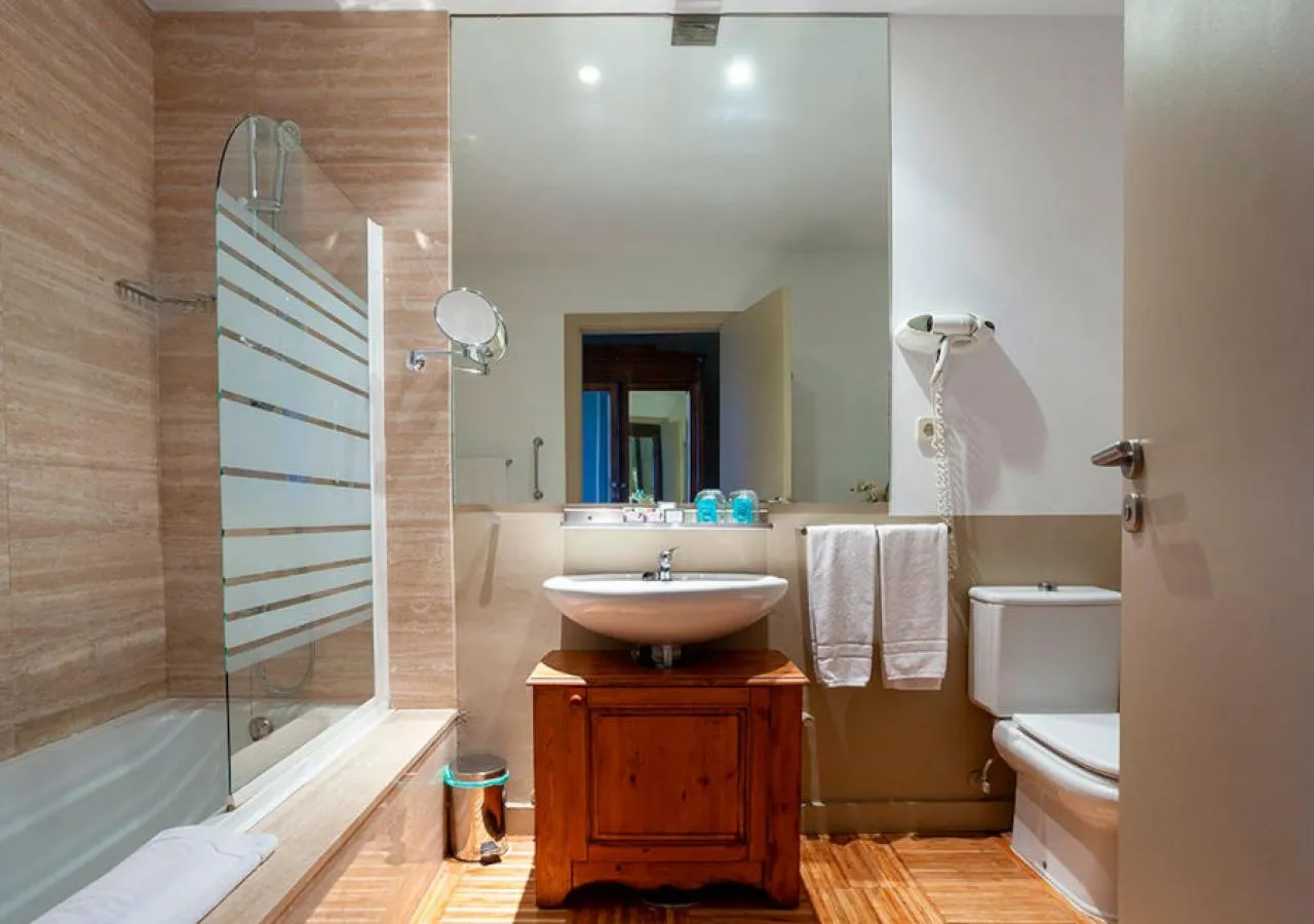 hotelcardamomo-aseo2-4096